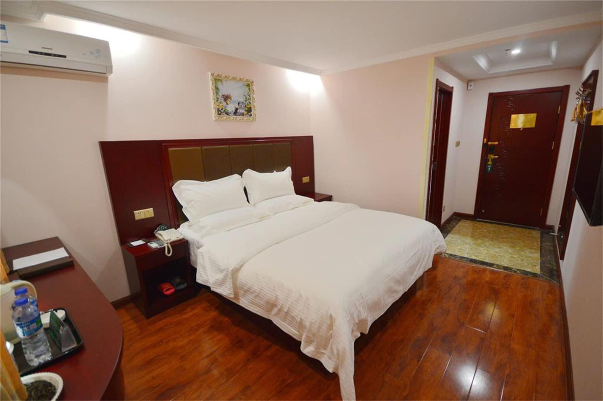 Greentree Alliance Shenzhen Shekou Sea World Hotel Экстерьер фото